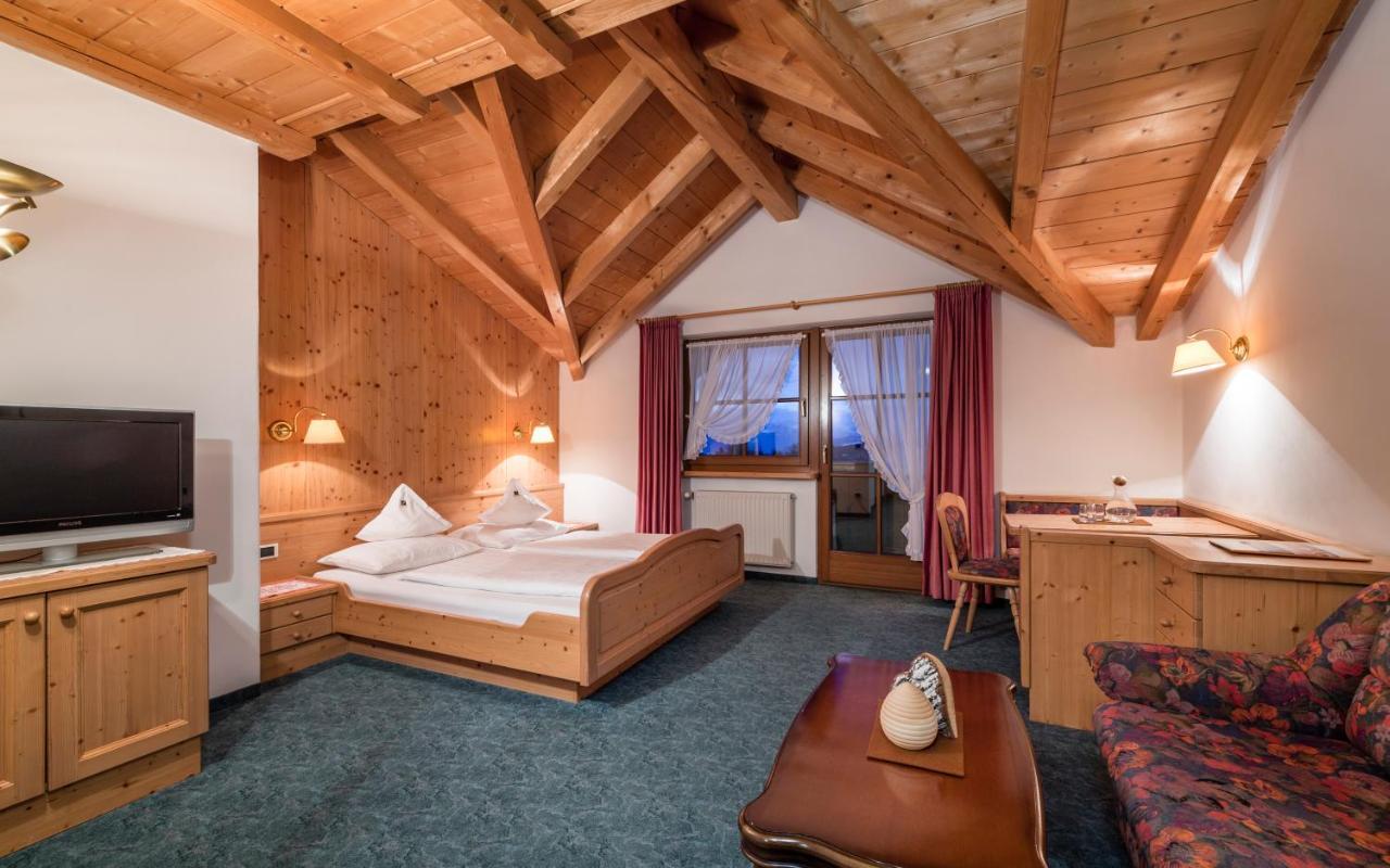 Hotel Peter 피터스버그 외부 사진
