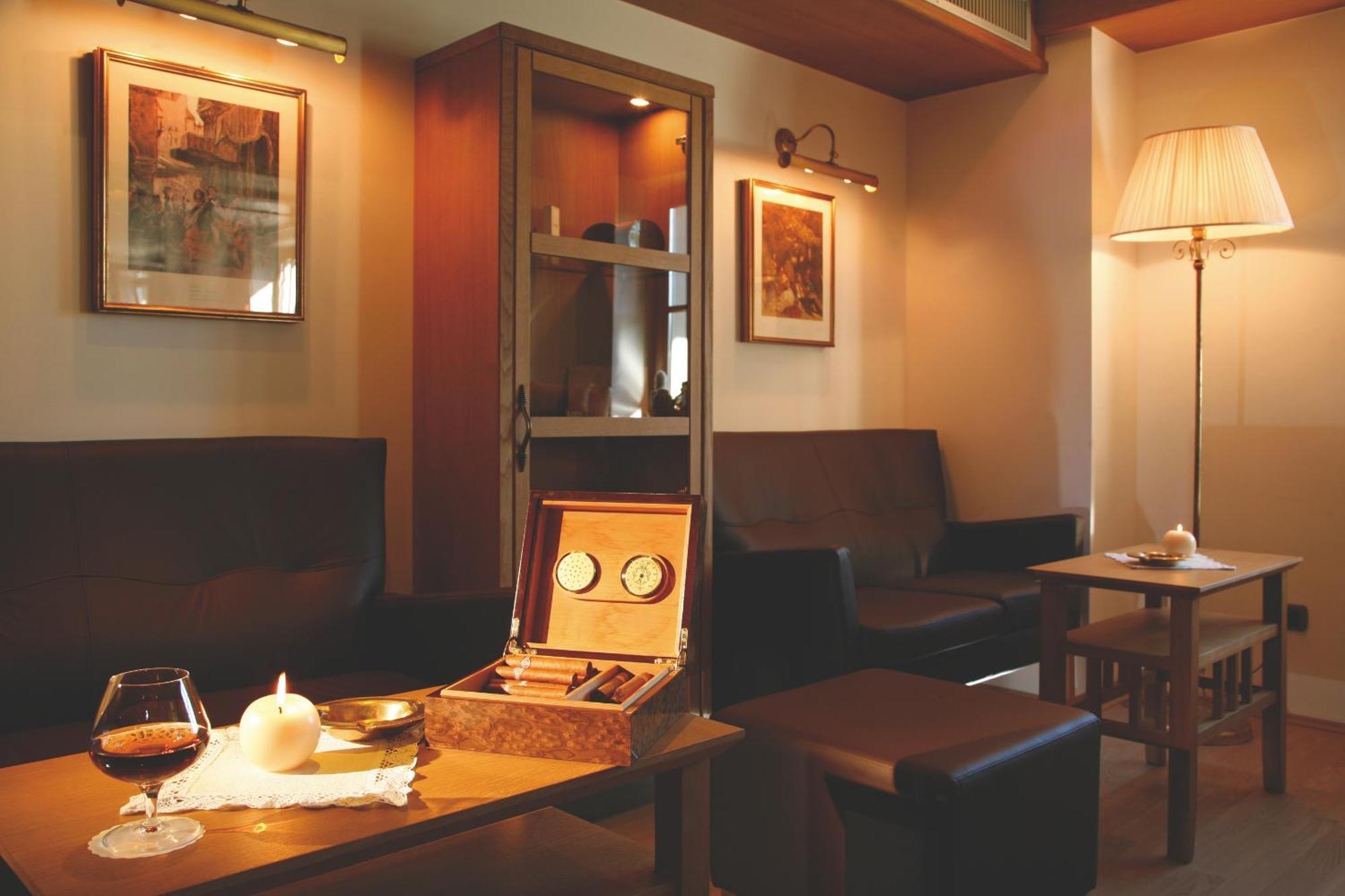 Hotel Peter 피터스버그 외부 사진