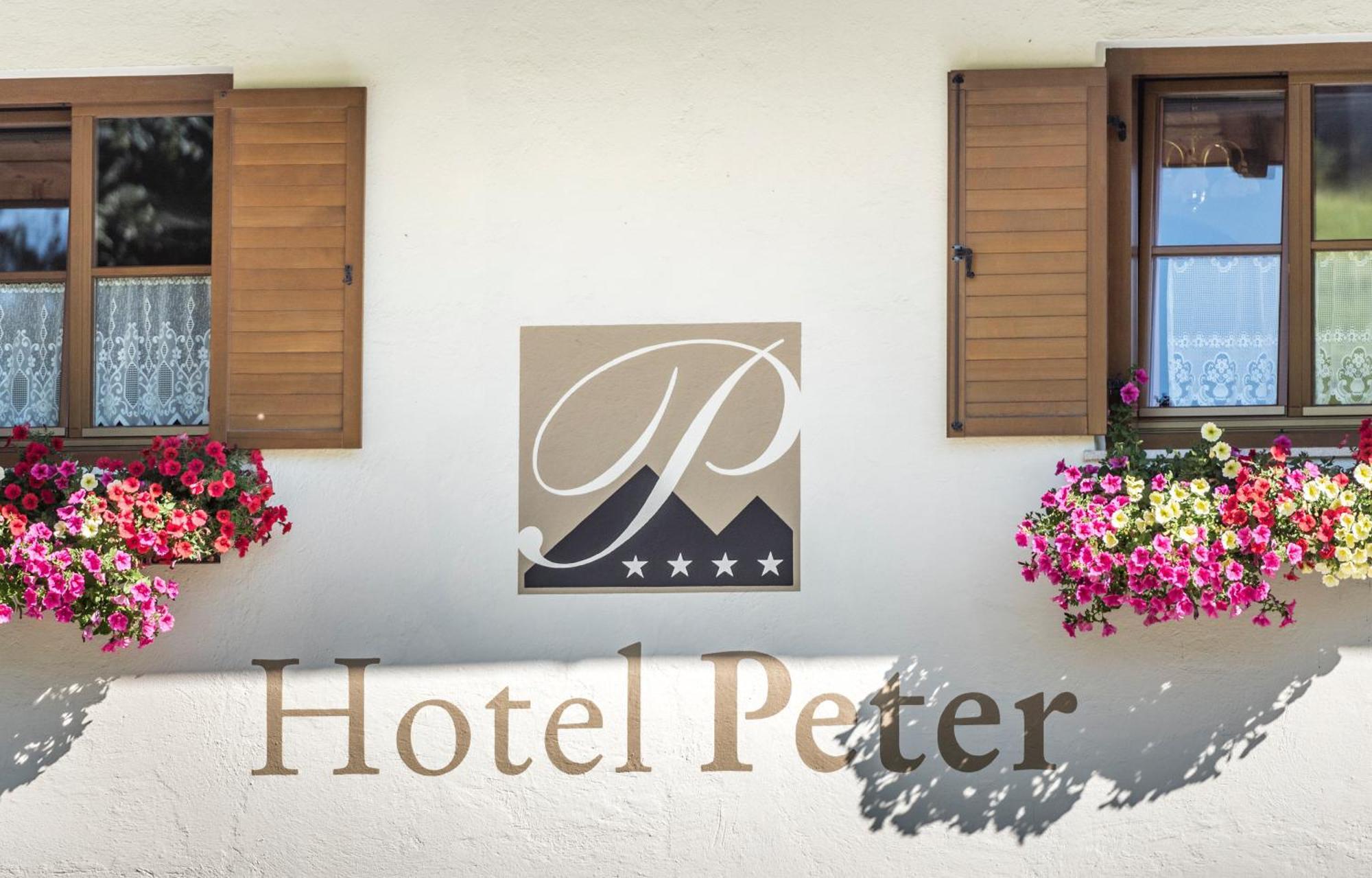 Hotel Peter 피터스버그 외부 사진