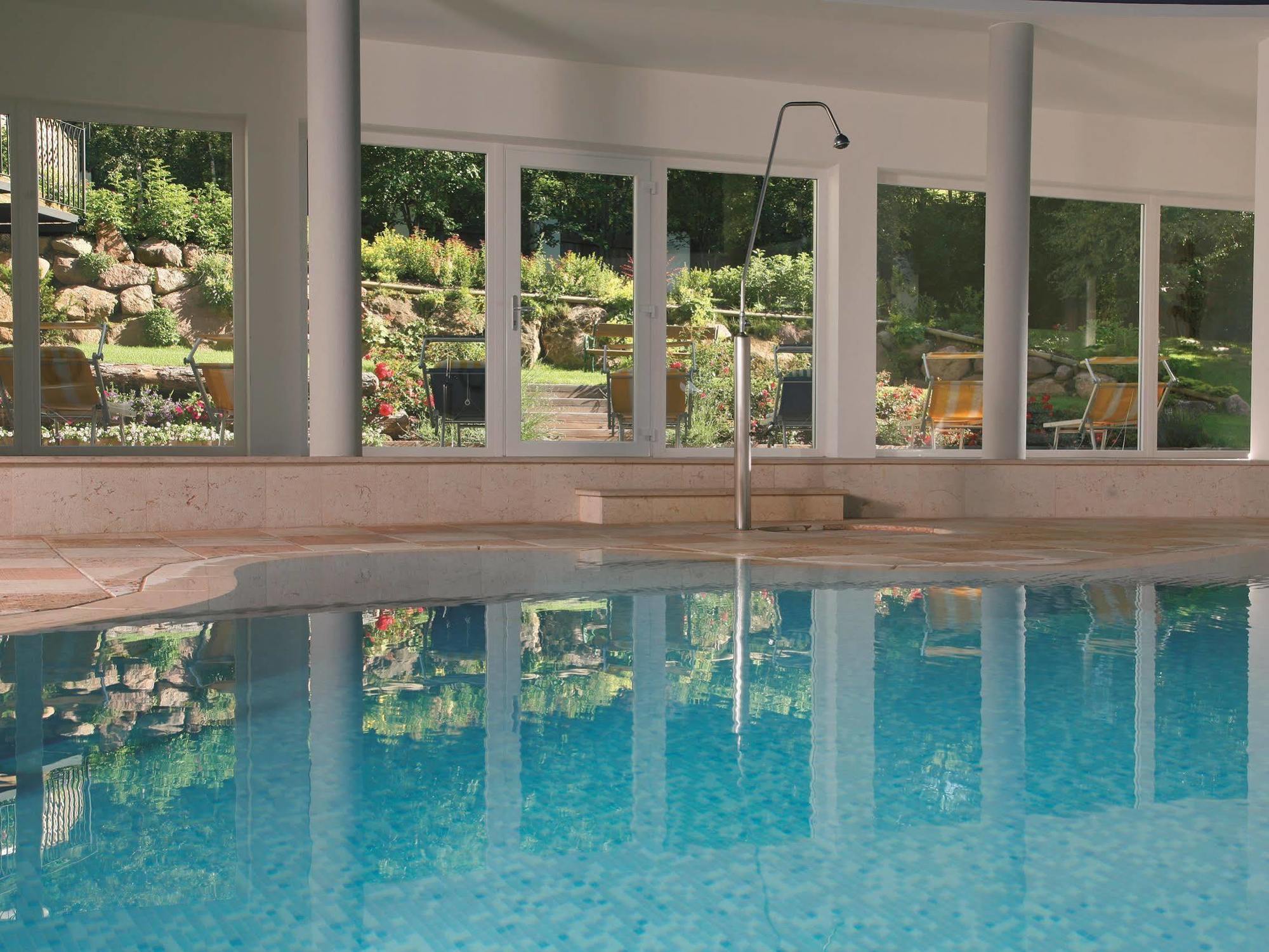 Hotel Peter 피터스버그 외부 사진