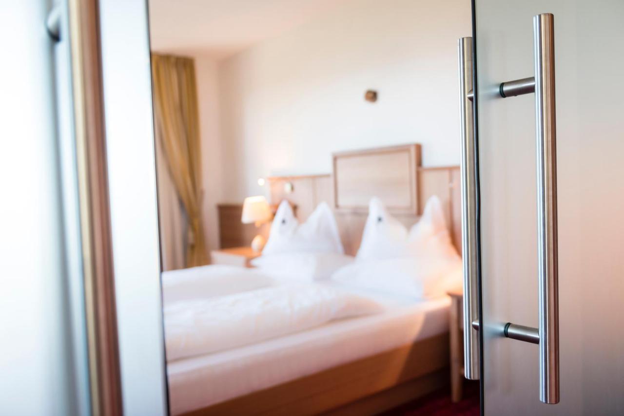 Hotel Peter 피터스버그 외부 사진